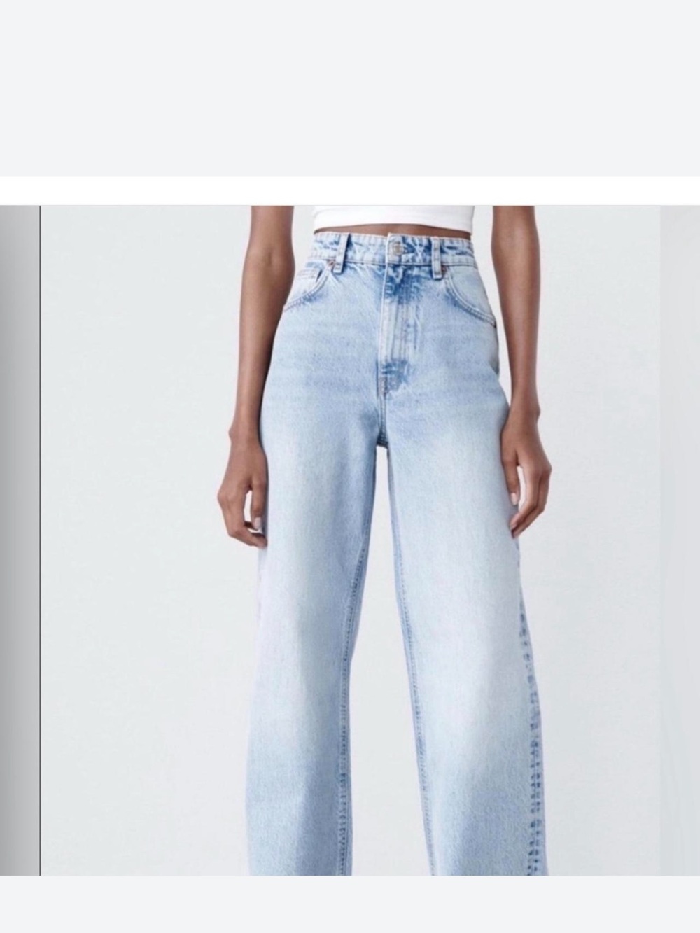 Zara Women's High-Rise Wide Leg Jeans in Light Wash